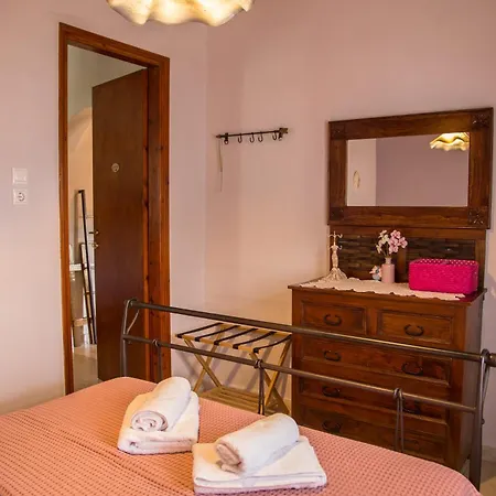 Eftychia House * Vathí