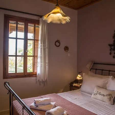 Eftychia House Дом отдыха *