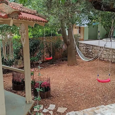 Dom wakacyjny Eftychia House